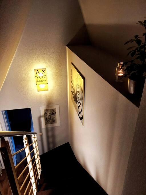 Rostock Hautnah Erleben - Schoene Maisonette 2Og Bagian luar foto