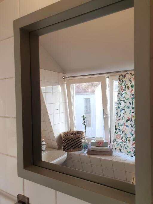 Rostock Hautnah Erleben - Schoene Maisonette 2Og Bagian luar foto